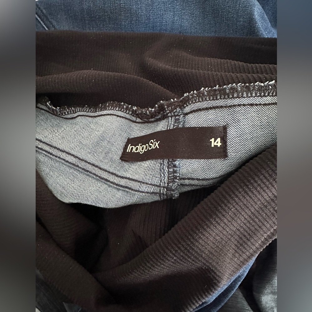 Maternity jeans size 14 - Picture 3 of 4